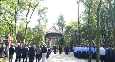 我市举行第12个烈士纪念日公祭活动